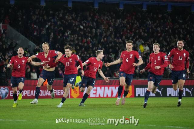 'FIFA가 강제 지정했다'…월드컵 본선 첫 경기 상대 유럽 강호, 불리한 조건에서 한국전