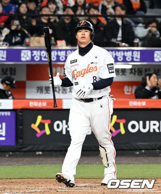 '삼진 1위' 4번타자, 타율 1할대로 내려앉았다…올해도 해법은 믿음에 있을까 [오!쎈 대전]