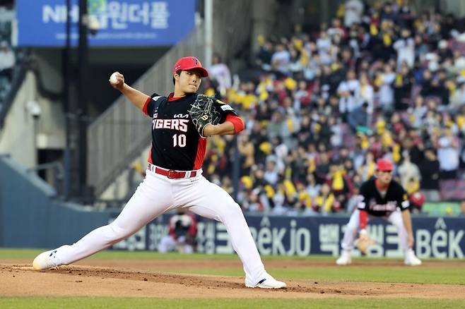 '154㎞' KIA 차세대 에이스는 천재인가… 신무기 일주일 만에 완성이라니, 슈퍼스타 자질 보인다