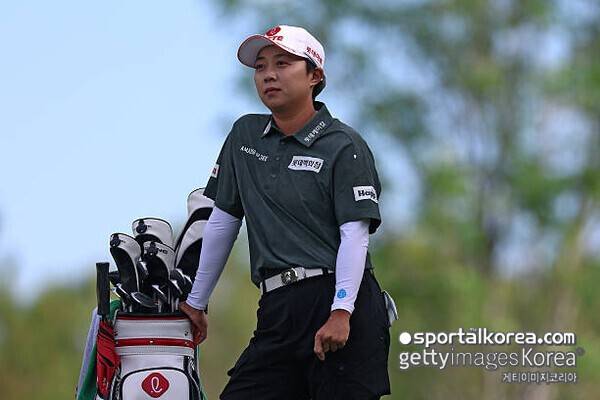이게 무슨 일! 김효주도, 코다도 아니었다...'日-日 선수' LPGA 아람코 챔피언십서 나란히 공동 1위 등극