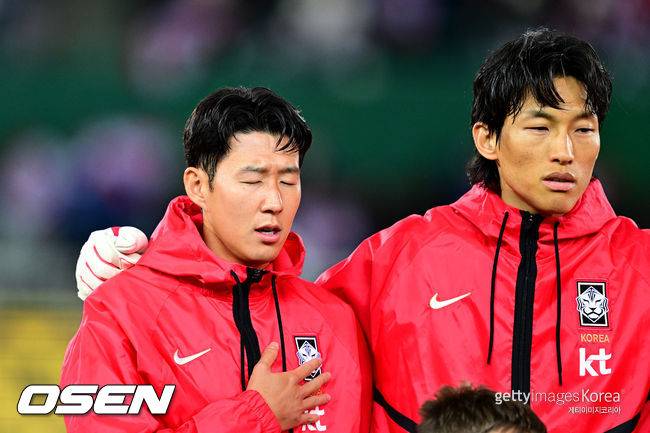 “손흥민 침묵한 이유 나왔다”…홍명보식 백스리, 에이스 ‘원톱 고립’으로 죽였다