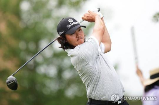 우승해도 귀국행 비행기...병역 앞둔 김성현, 텍사스오픈 1R 4언더파 공동 15위 '희비 교차'