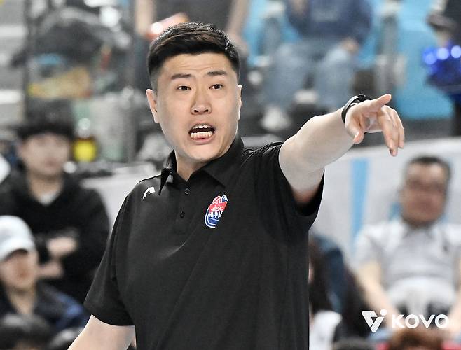 '사령탑 부재' 도로공사, 김영래 대행체제 1년 연장 '유력'…1년 추가 계약 고려 중