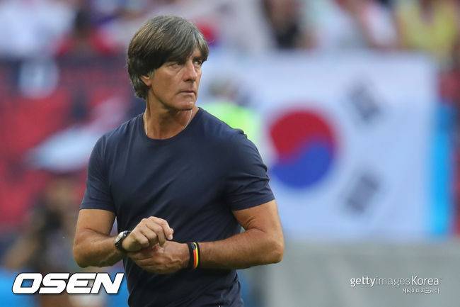 '코 후빈 손 입에 쏙, 다리 가랑이 손 킁킁' 독일 명장, 월드컵 우승 경험 앞세워 가나 사령탑으로 귀환