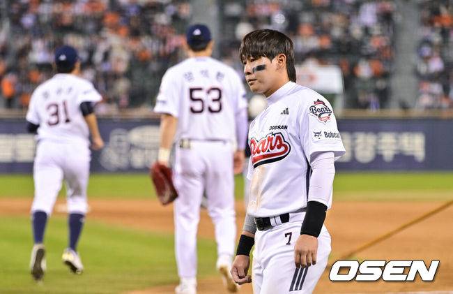 ‘KIA→두산’ 80억 유격수, 왜 방망이 집어던졌나…병살타→병살타→타율 1할대 추락, 잠실 홈팬들 탄식하다