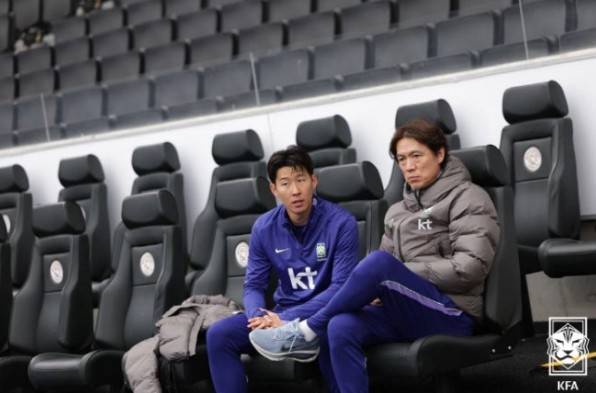 결국 '또또' 총대 멘 손흥민, 작심 발언...0득점 2연패에