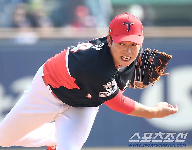 한화에 직접 풀어달라 간청했다, 어떻게 잡은 기회인데…KIA 이적생 허망할 수밖에