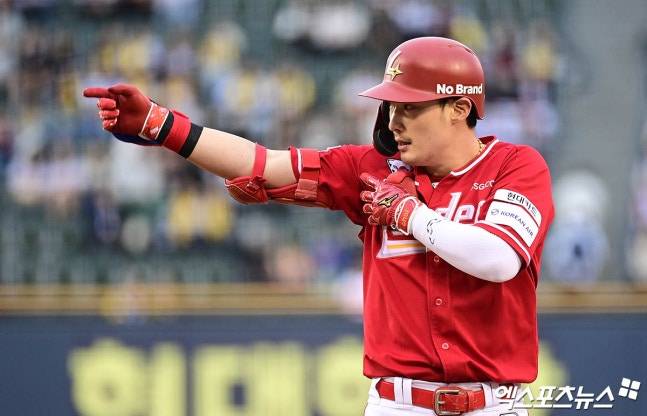 FA 앞두고, 벌써 6경기 2홈런 폭발! 이러다 '외야수 최대어' 예약하나…정작 본인은