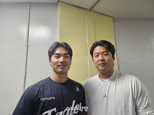 “8살 차까지는 형”…강백호도 감탄하는 19세 오재원의 강철 멘털[스경x인터뷰]