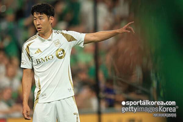 손흥민 10G 연속 무득점, 역대급 부진 이유 있었다...