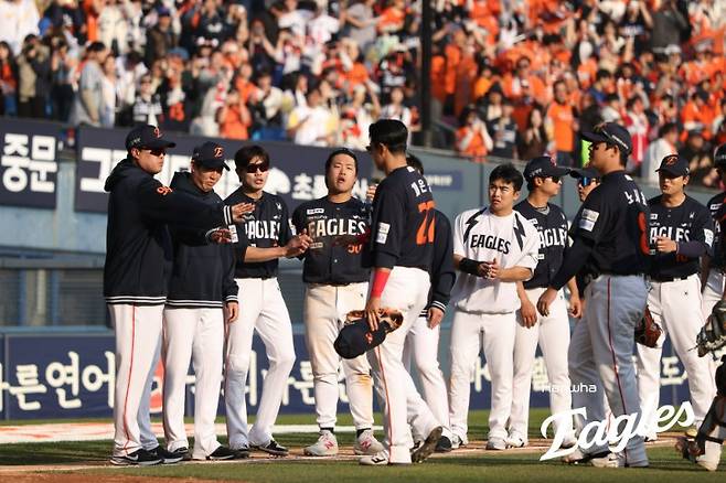 '와' 한화 대박, 아시아쿼터 진짜 잘 뽑았다! '2연승→3연패→2연승' 다시 살아났다, 잠실벌 위닝시리즈 확보 [잠실 현장리뷰]
