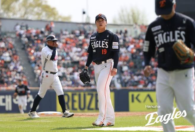 '와' 한화 대박, 아시아쿼터 진짜 잘 뽑았다! '2연승→3연패→2연승' 다시 살아났다, 잠실벌 위닝시리즈 확보 [잠실 현장리뷰]