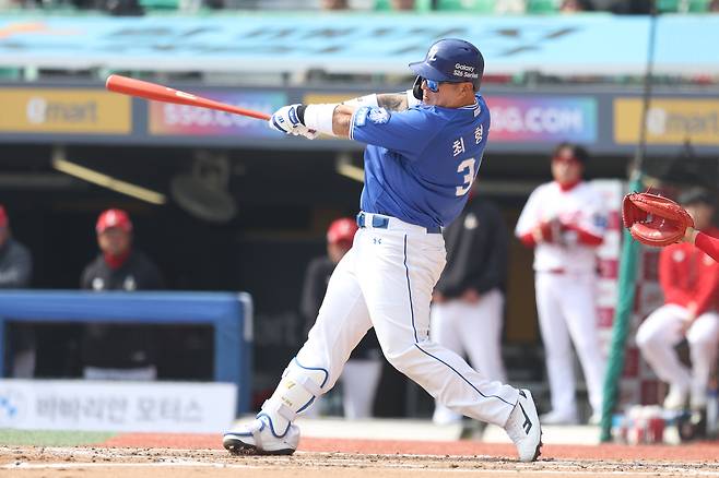 1983년생 최형우는 홈런, 1985년생 강민호는 4타점 ‘맹폭’…삼성, 연이틀 KT 제압하고 파죽의 4연승 질주