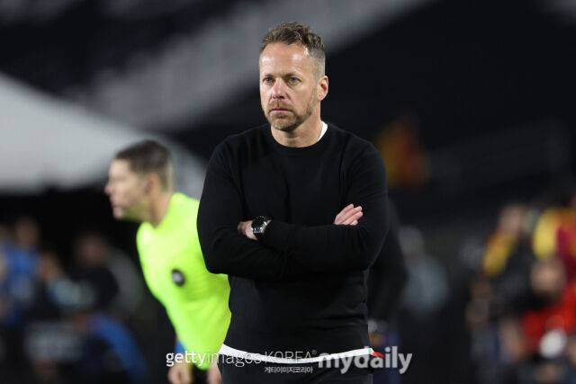 LAFC 콜롬비아 수비수