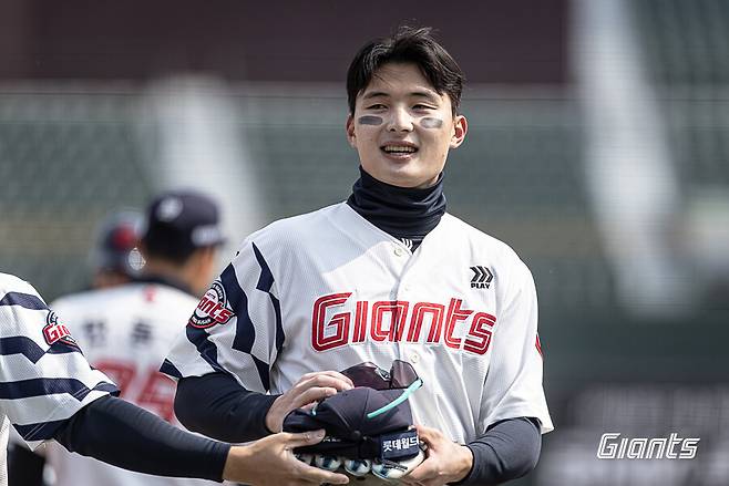 '패패패패패' 수렁에 빠진 롯데, 라인업 대폭 변경…윤동희 리드오프 출격+황성빈 선발