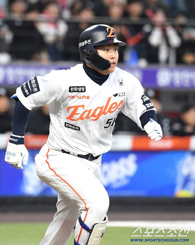 0.367, 뜨거웠는데… 한화 국대외야수, '손목 통증' 선발 제외..