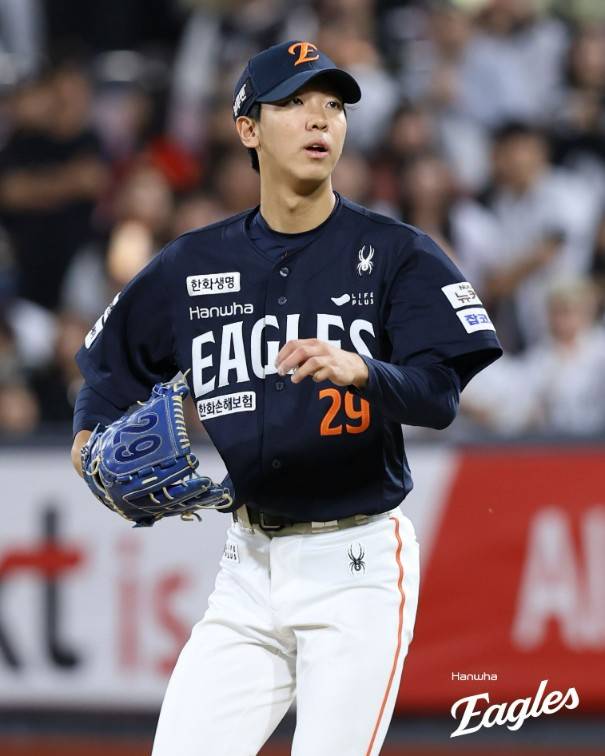 '대체 선발 맞아?' 한화 황준서 KKKKKKK, 그러나 '투수 교체→스리런포' 이른 교체가 악수가 됐다 [잠실 현장]