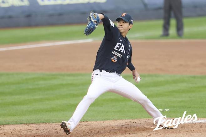 '대체 선발 맞아?' 한화 황준서 KKKKKKK, 그러나 '투수 교체→스리런포' 이른 교체가 악수가 됐다 [잠실 현장]