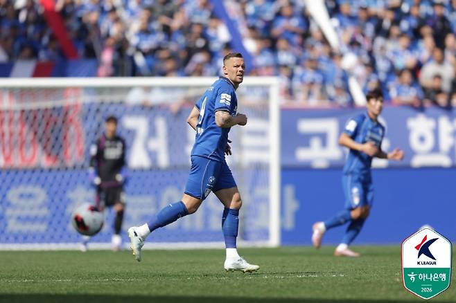 이정효의 수원, 연승행진 마감...'엄청난 에너지' 충북청주와 0-0 무승부 '2위 유지'[현장 리뷰]