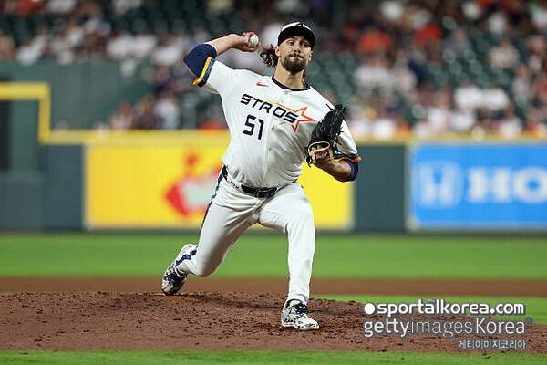 '최악의 시나리오' 前 한화 와이스, 설마 2군행? 휴스턴, 부상 복귀 투수 자리 마련 위해 '잔혹한 선택' 직면...누굴 내려보내나