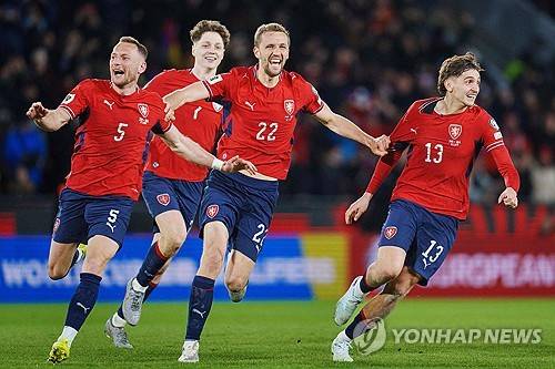 하늘이 홍명보호 '제대로' 돕는다→월드컵 첫 상대 체코, 벌써부터 대형 악재…베이스 캠프 강제 배정