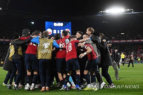 하늘이 홍명보호 '제대로' 돕는다→월드컵 첫 상대 체코, 벌써부터 대형 악재…베이스 캠프 강제 배정