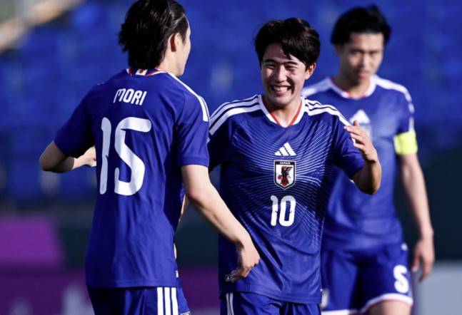 한국 왜 가나요? 이민성호 격침 '日 양민혁', 韓 안 오고 '유럽 원정'→0분 출전 화제…