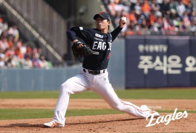 '승승 KKKKKKKKK' 왜 이런 선수가 일본 2군에만 있었나…단돈 1.5억에 대만 특급 한화행, 김경문
