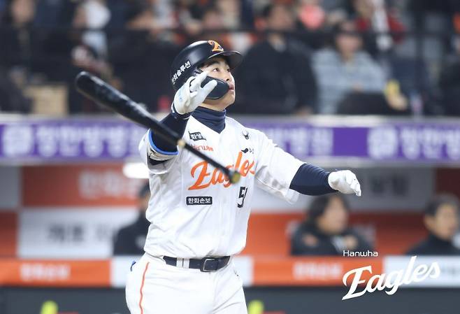 문현빈 없어지니 여기저기서 아우성… 이제는 노시환-강백호급 비중인가, 데이비스까지 넘으러 간다