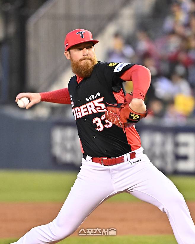 “너 없으면 어쩔 뻔…이 맛에 야구 본다” 개막 열흘, 각 구단 흥행 불붙인 선수 10