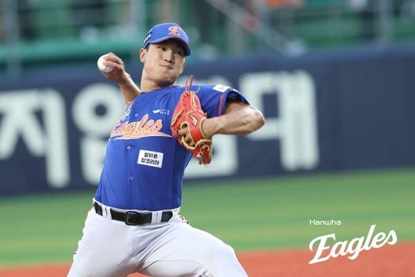 '4이닝 10실점' 한화 190cm 우완 결국 2군행…'퓨처스 엔트리 제외' 4인 중 콜업 기회 잡는 선수 있나