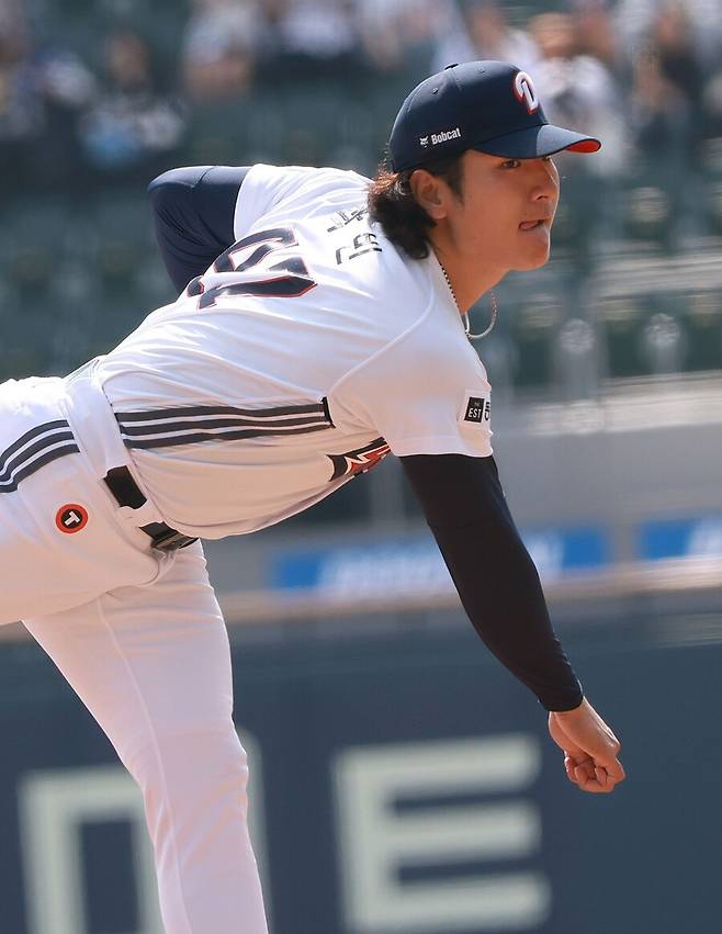 157㎞를 던지는데 왜 리그를 지배하지 못하니… 대표팀 우완 에이스, 마지막 고비 넘기나