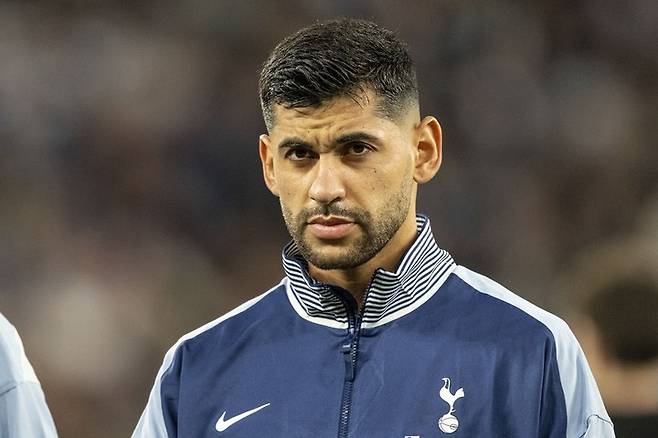 토트넘 결국 '공중분해' 대위기,