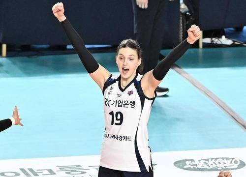 '외국인 거포' 실바·모마, 남을까…자스티스는 재계약 '유력'