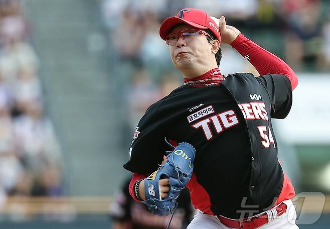 삼성 최형우, 이적 후 첫 광주 방문…'대투수' 양현종이 맞이한다