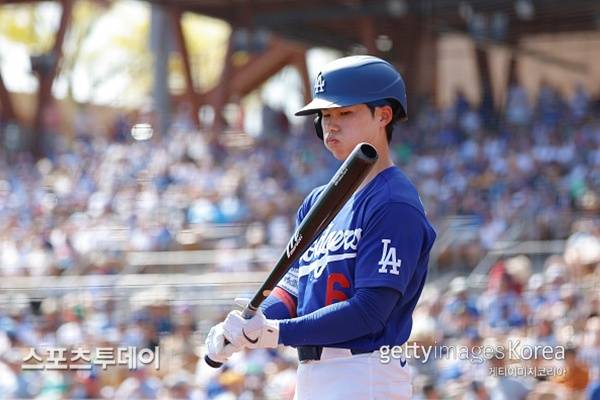 '빅리그 복귀' 김혜성, 첫 선발 출전 경기서 멀티히트 활약…다저스 14-2 대승