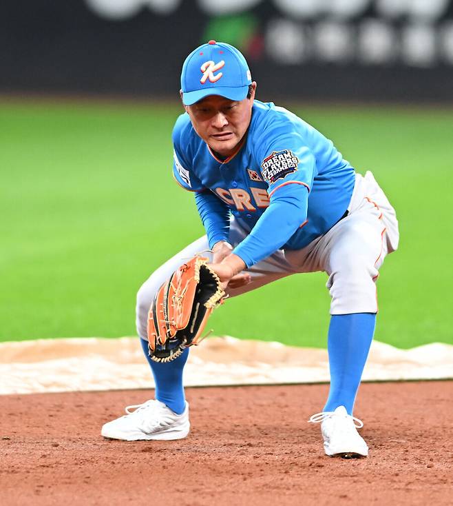 KT 버리고 떠날 땐 언제고…