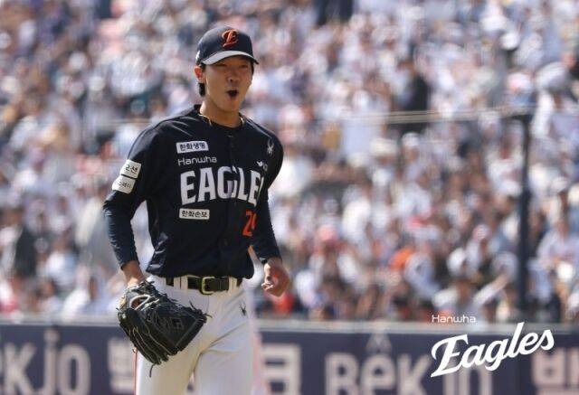 '한화 팬들도 열광' 황준서 148km KKKKKKK 이렇게 잘 던지다니, 김경문 홀딱 반했다