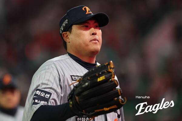 리그 유일 '무삼진' 타자도 헛스윙! 39세 류현진, 14년 만의 10K 삼진쇼...1위팀 SSG 잡았다 [인천 현장]