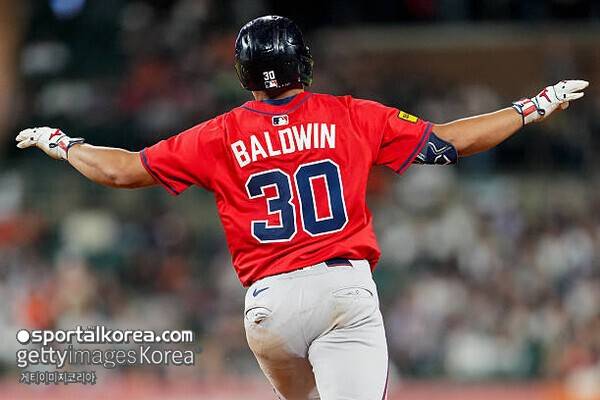 이런 선수가 김혜성 바로 위에 있었다니…벌써 시즌 5호포→MLB 1위 등극, '25 NL 신인왕' 펄펄 난다