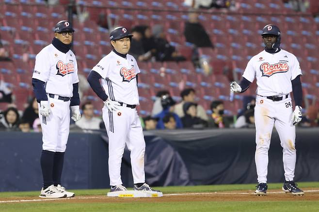 타율 0.094 추락에 포일·주루 참사까지…'국보급 안방마님' 양의지, '붙박이 4번'도 부담스럽다