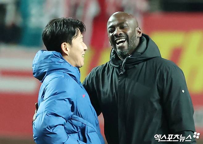 벤투 월드컵 '깜짝' 컴백…'한국 16강' 명장의 귀환→'WC 2달 전 경질' 가나 사령탑 부임 1순위