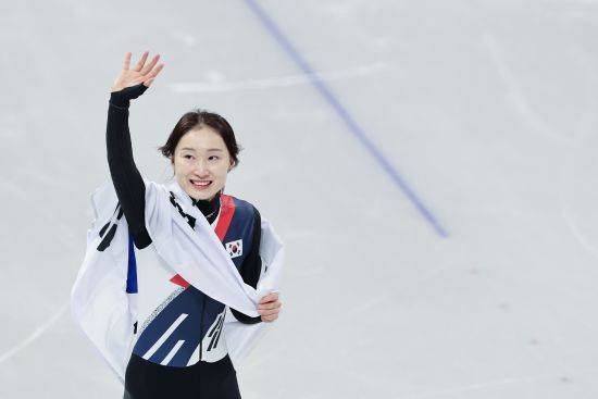 '올림픽 왜 관 둬?' 최민정, 쇼트트랙 대표 선발전 여자 500ｍ 1위…아직 떠날 때 아닌가