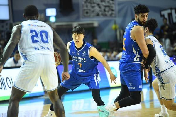 [STN@현장] '눈물의 고별전' 삼성, 피하지 못한 5년 연속 꼴찌… 희망을 쏘아 올린 '투지와 팬심'