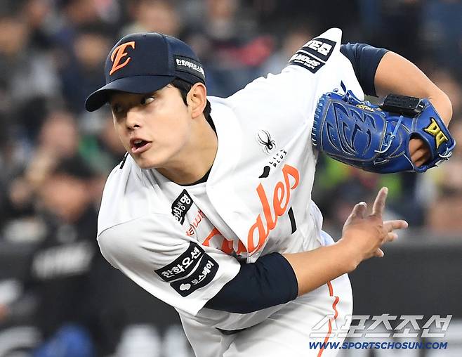 100억 몸값의 품격인가, 왜 이리 의젓하냐...강백호