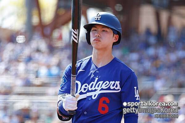 '플래툰 상황도 아닌데' 김혜성, 연속안타 날리고도 벤치행…'2루 유망주·WS 영웅' 동반 선발 출전