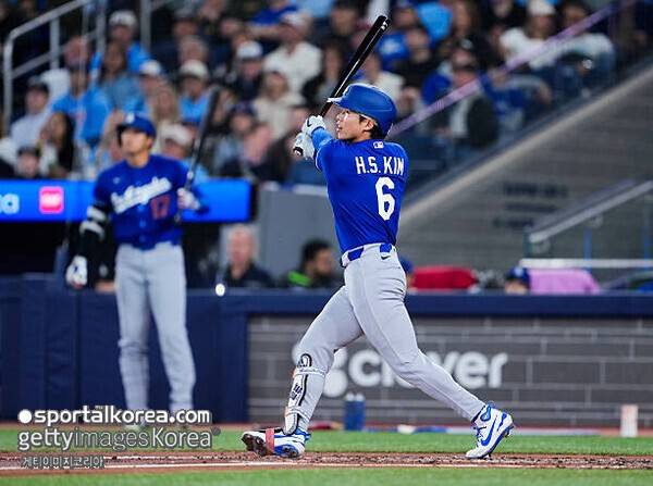 '플래툰 상황도 아닌데' 김혜성, 연속안타 날리고도 벤치행…'2루 유망주·WS 영웅' 동반 선발 출전