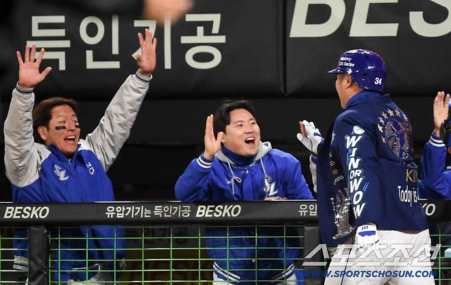 '그동안 감사했습니다' 삼성 유니폼 입고 광주 찾은 최형우, 광주 팬들 향해 진심 담긴 인사