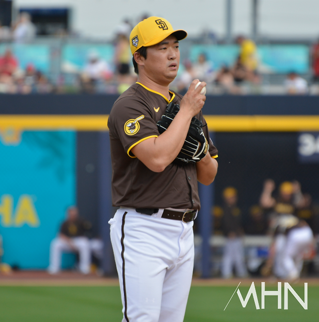 '추락하는' 韓 대표팀 마무리 고우석, 끝이 안 보인다…마이너리그 '더블 A'로 강등, 메이저리그 꿈 더 멀어졌다