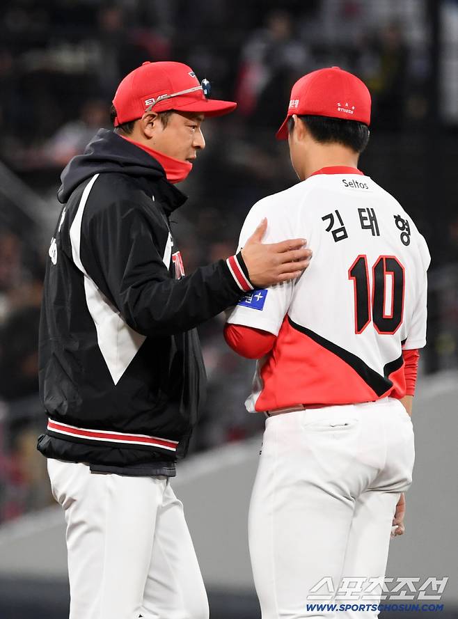 '데뷔 첫 승 챙겨줄 때가 아니었다' 인내심 한계 이범호 감독, 팀 분위기가 먼저였다 [광주 현장]